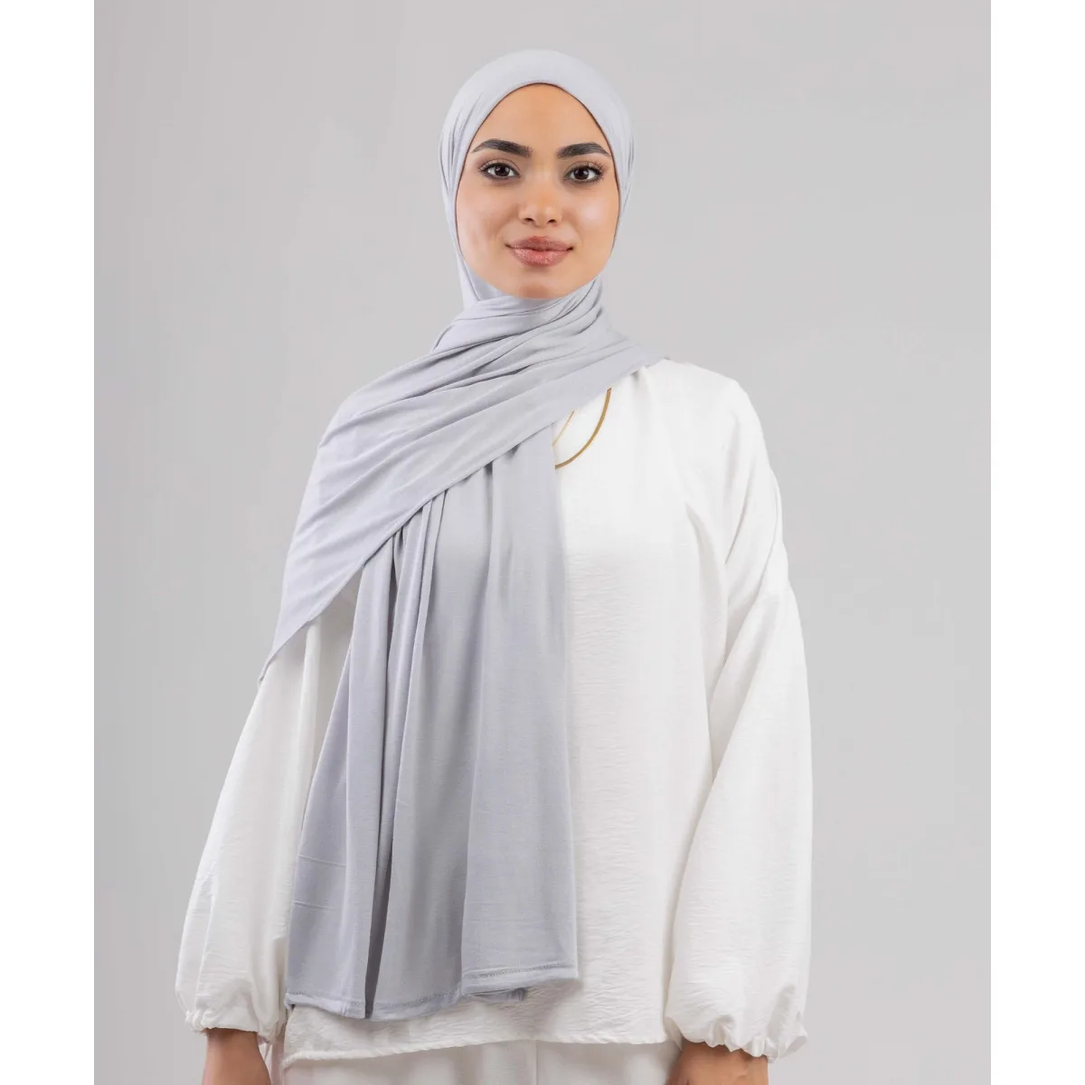 طرحة قطن ليكرا سادة من لو فوال