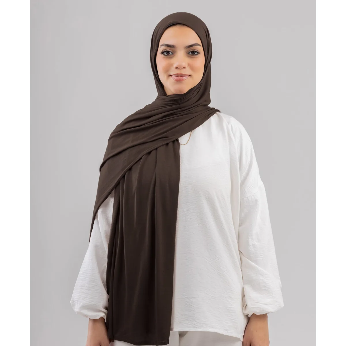 طرحة قطن ليكرا سادة من لو فوال