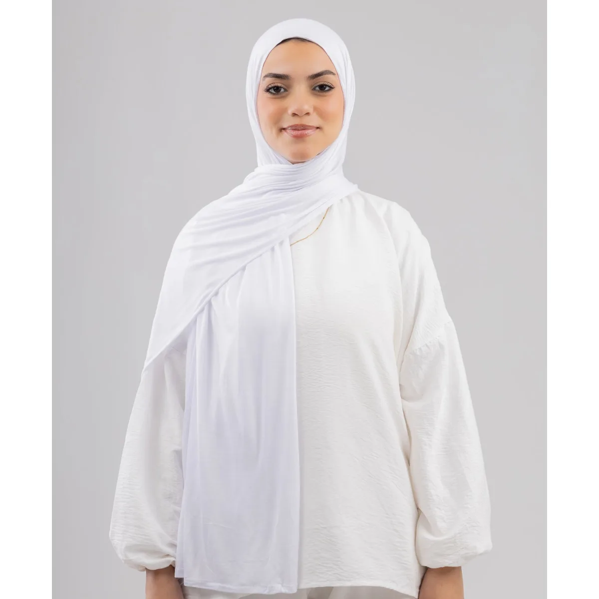 طرحة قطن ليكرا سادة من لو فوال