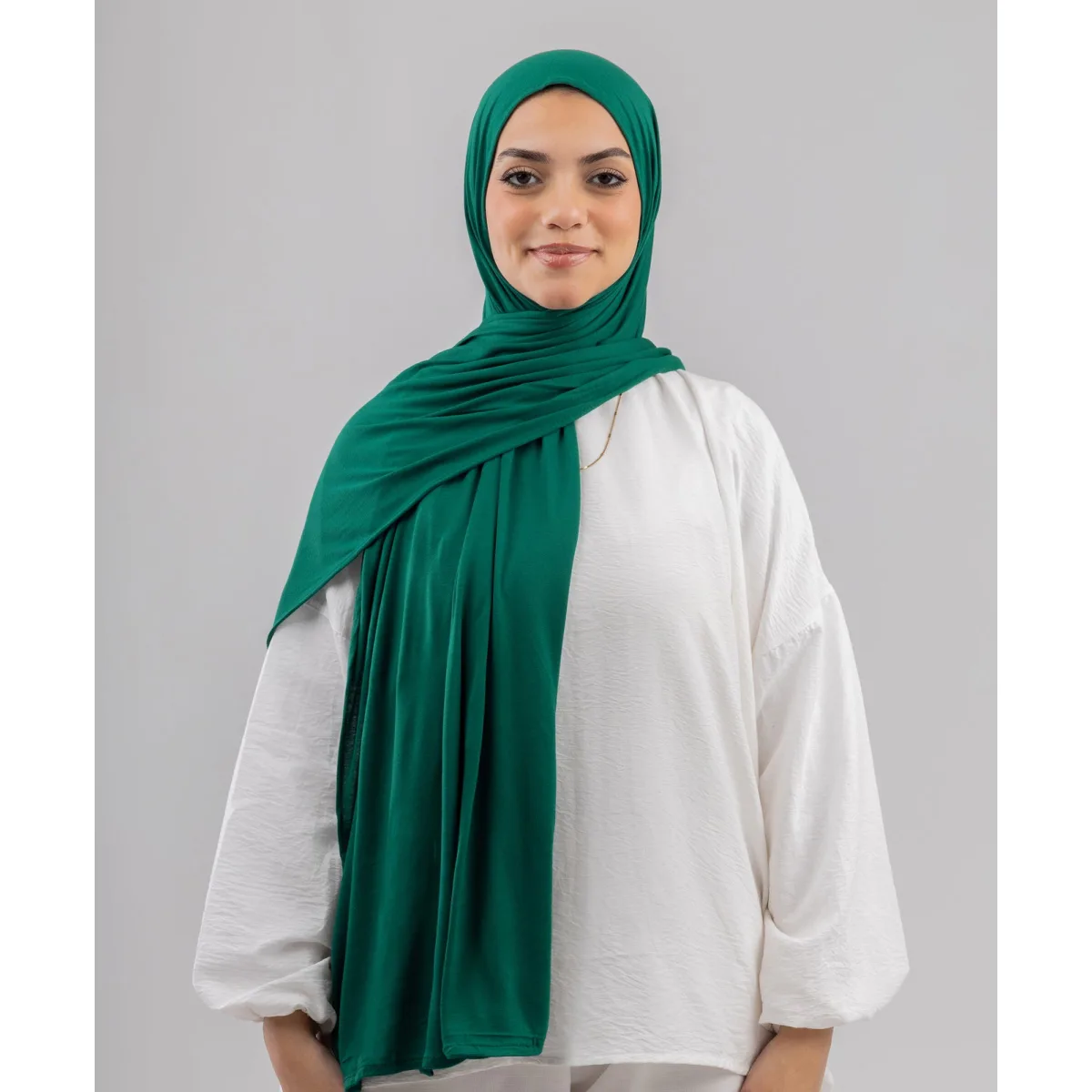 طرحة قطن ليكرا سادة من لو فوال