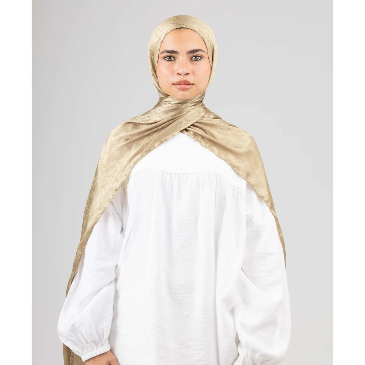 Le Voile Glossy Satin Scarf