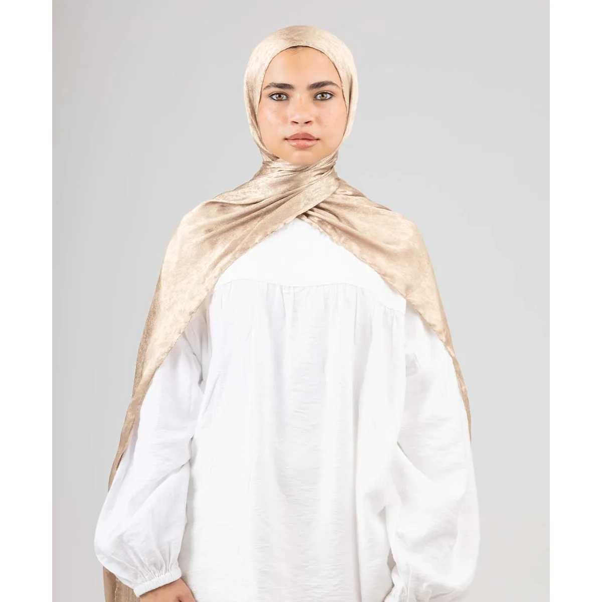 Le Voile Glossy Satin Scarf