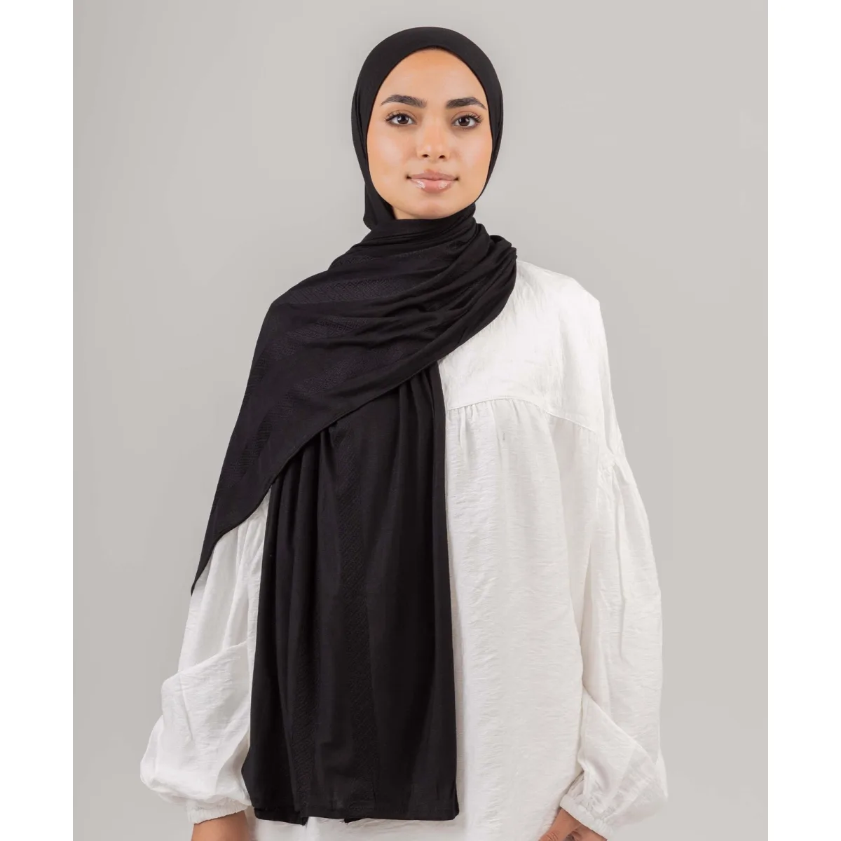 Le Voile Woven Kuwaiti Scarf