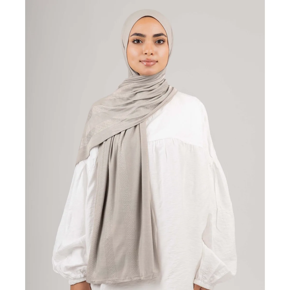 Le Voile Woven Kuwaiti Scarf