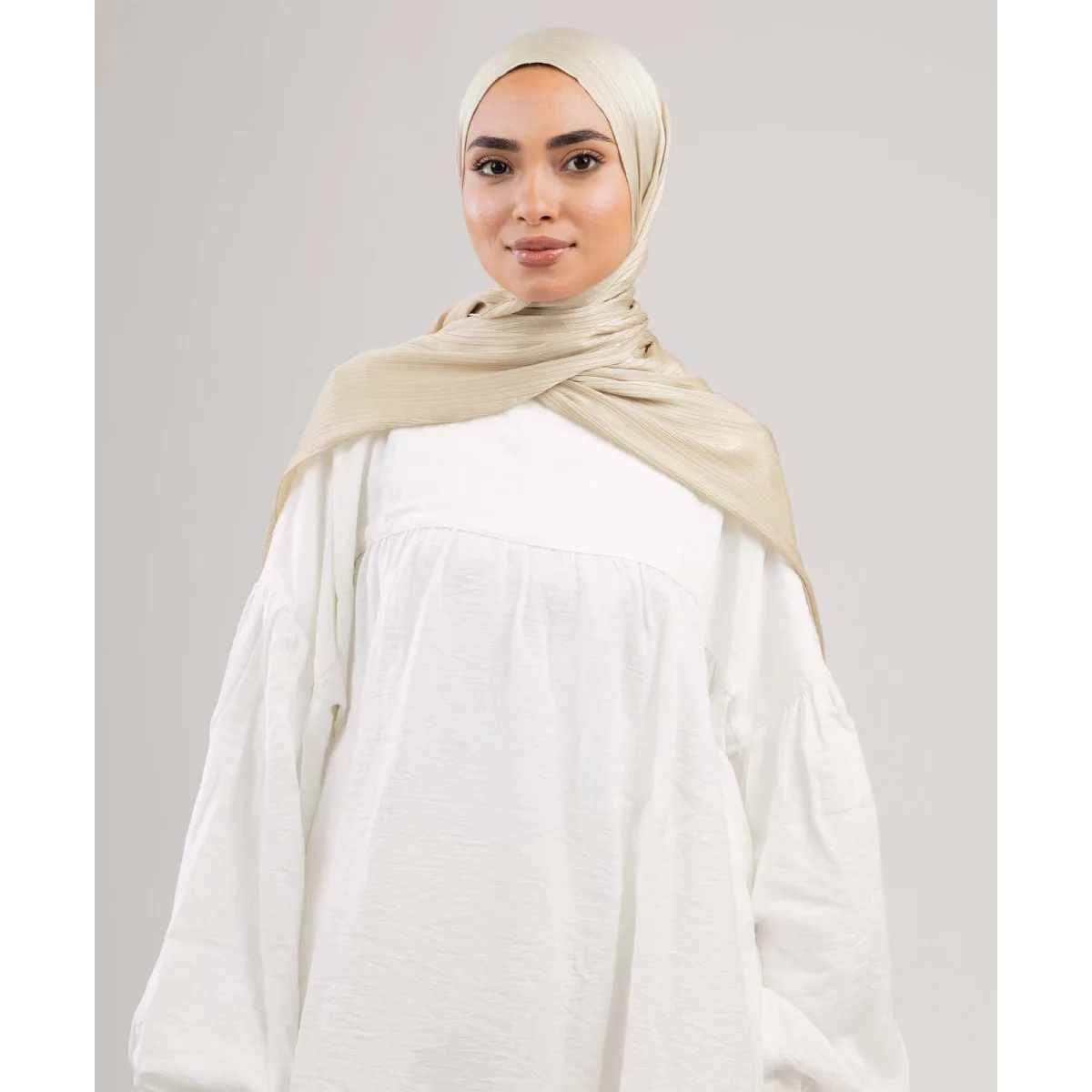 Le Voile Crinkle Elegant Scarf