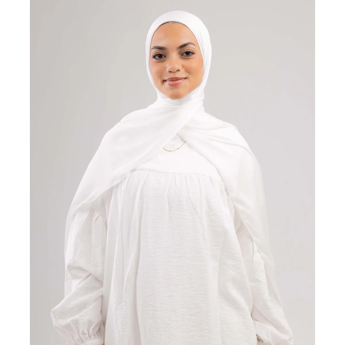 Le Voile Crinkle Elegant Scarf