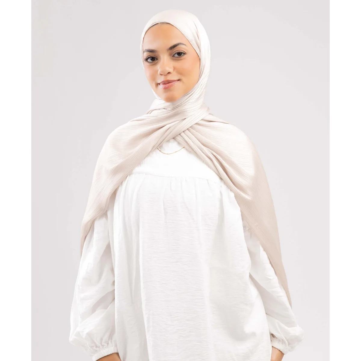 Le Voile Crinkle Elegant Scarf