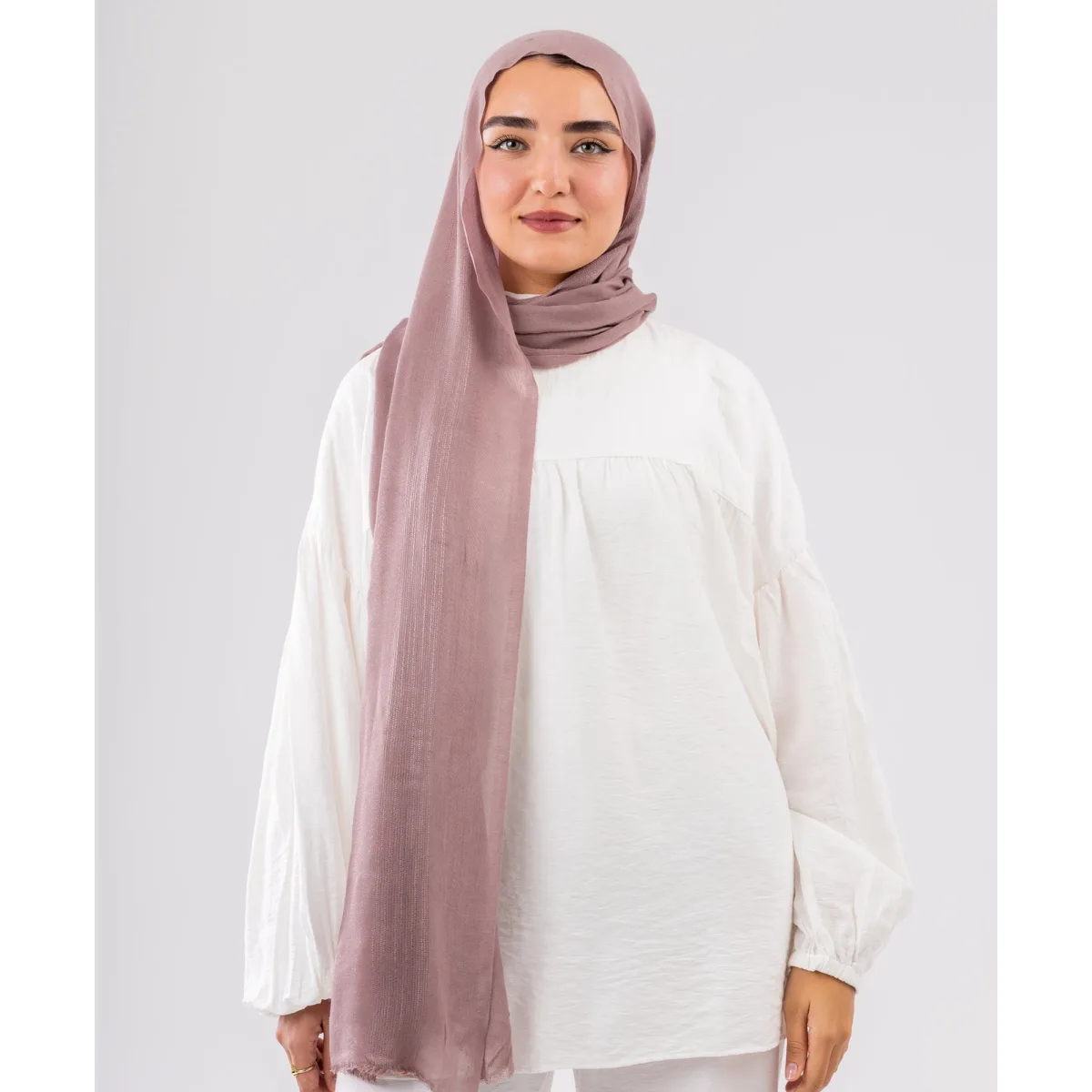 Le Voile Breeze Linen Scarf