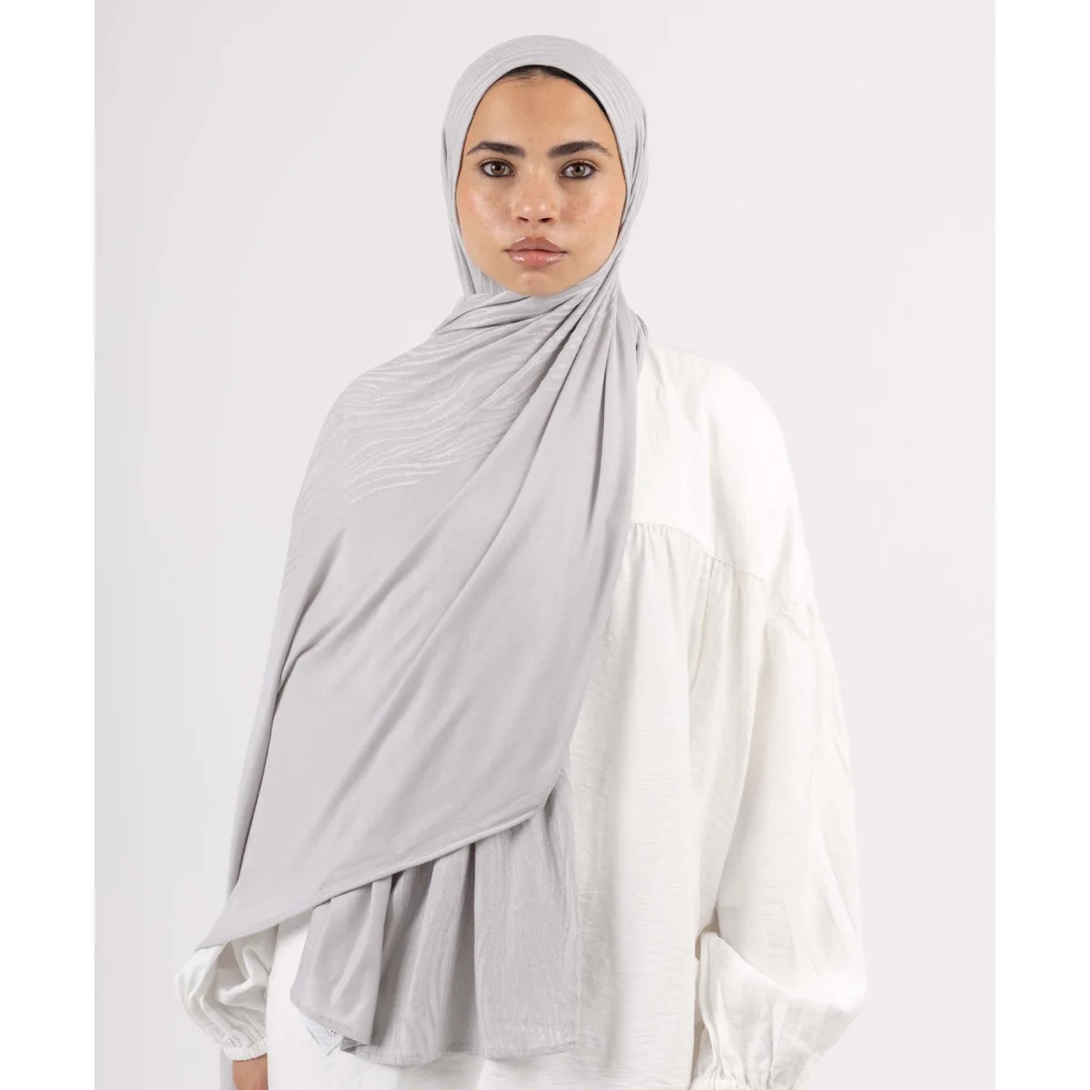 طرحة ليكرا Feather من لو فوال