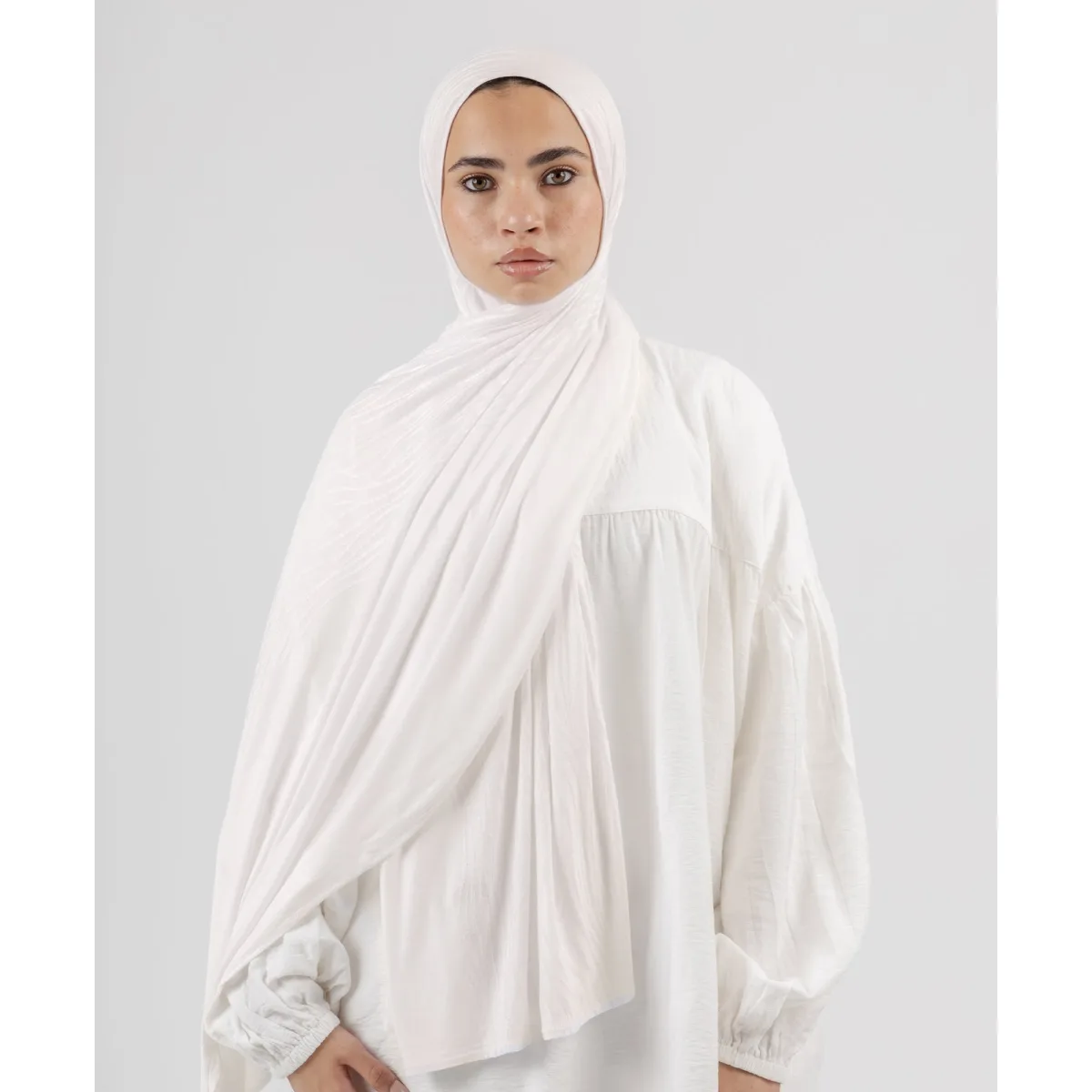 طرحة ليكرا Feather من لو فوال