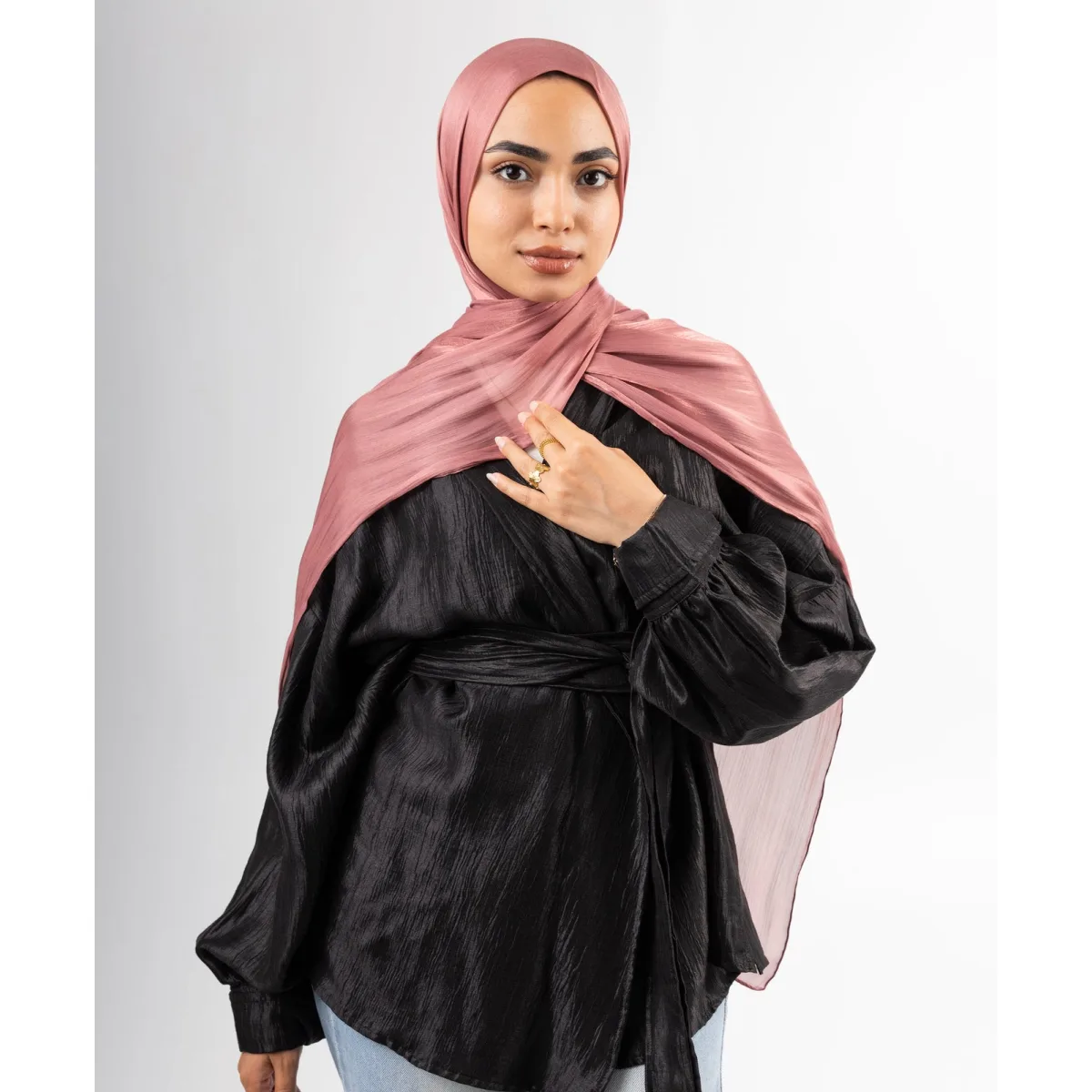 طرحة ساتان كرينكل Organza من لو فوال