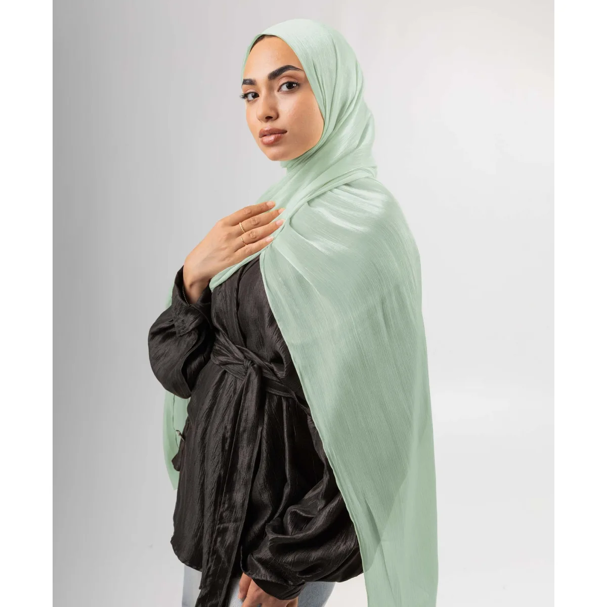 طرحة ساتان كرينكل Organza من لو فوال