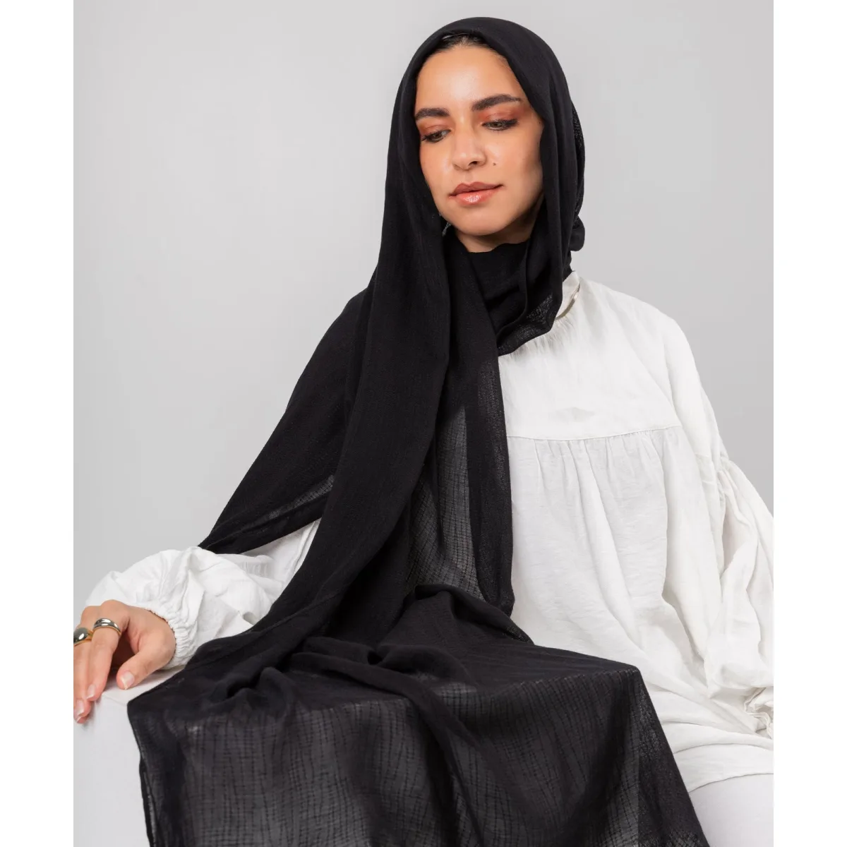 Le Voile Bubbly Linen Scarf