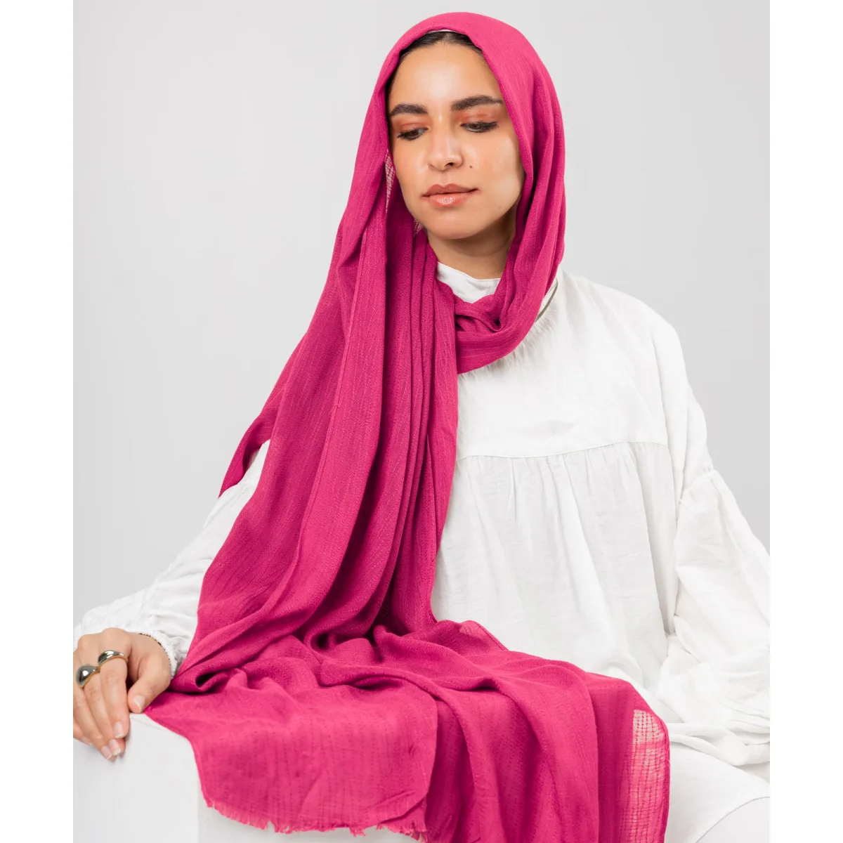Le Voile Bubbly Linen Scarf