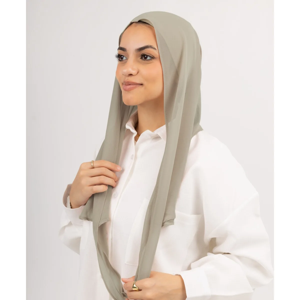 طرحة شيفون Easy Closed Wrap من لو فوال
