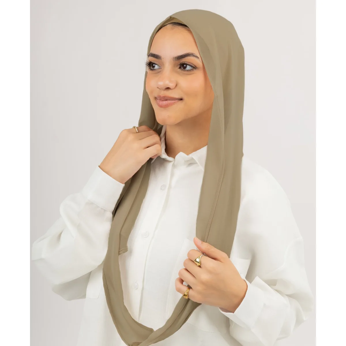 طرحة شيفون Easy Closed Wrap من لو فوال