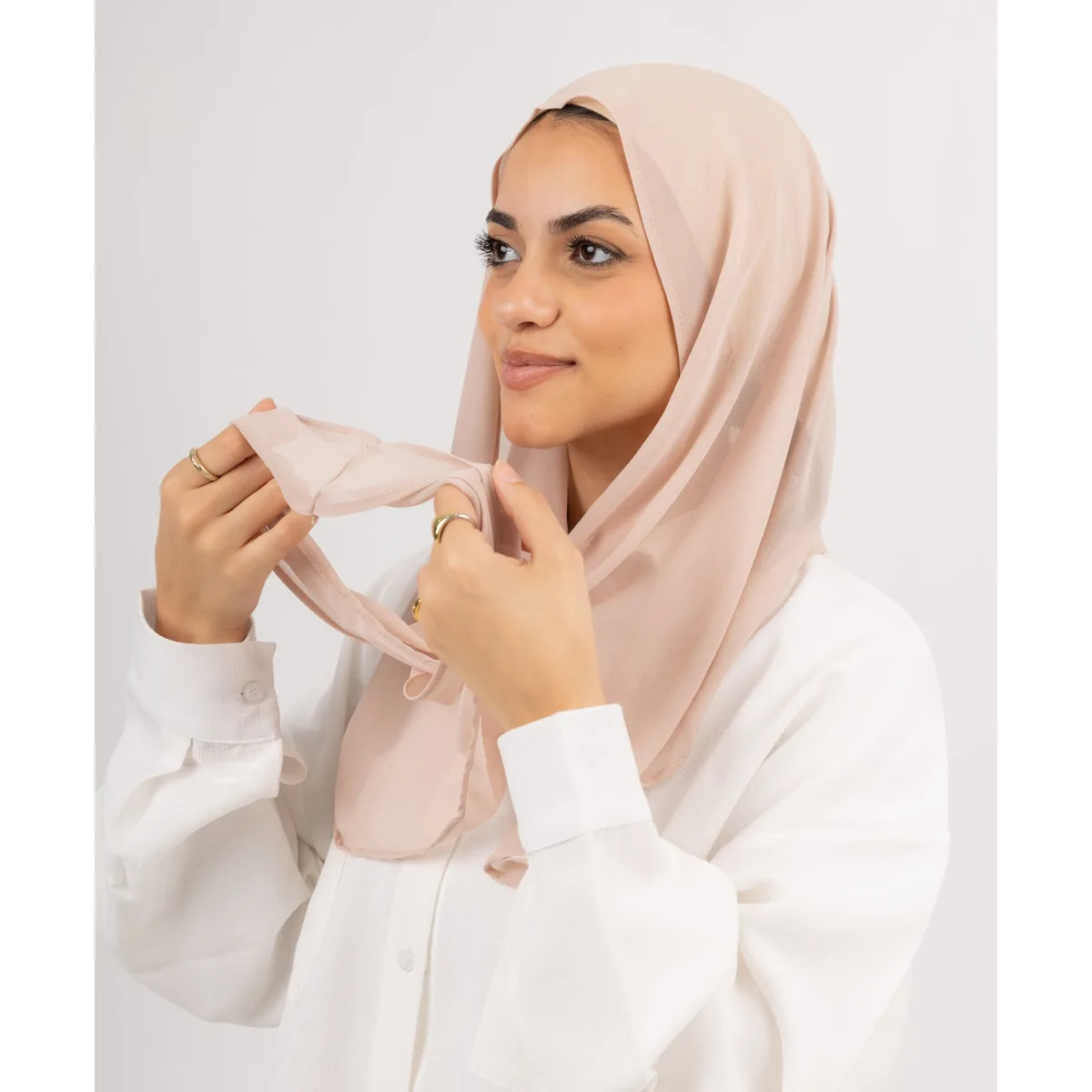 طرحة شيفون Easy Closed Wrap من لو فوال