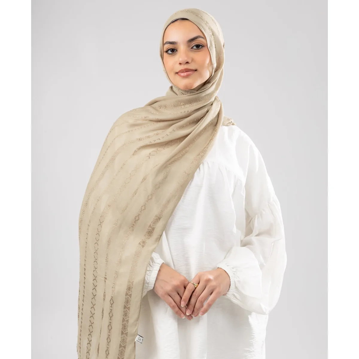 طرحة لينن Swank من لو فوال