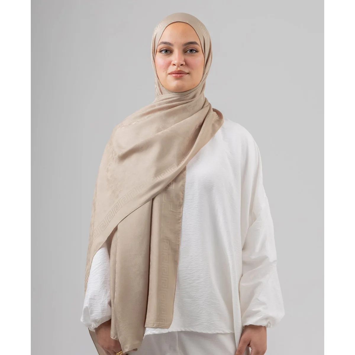 Le Voile Majesty Jacquard Scarf