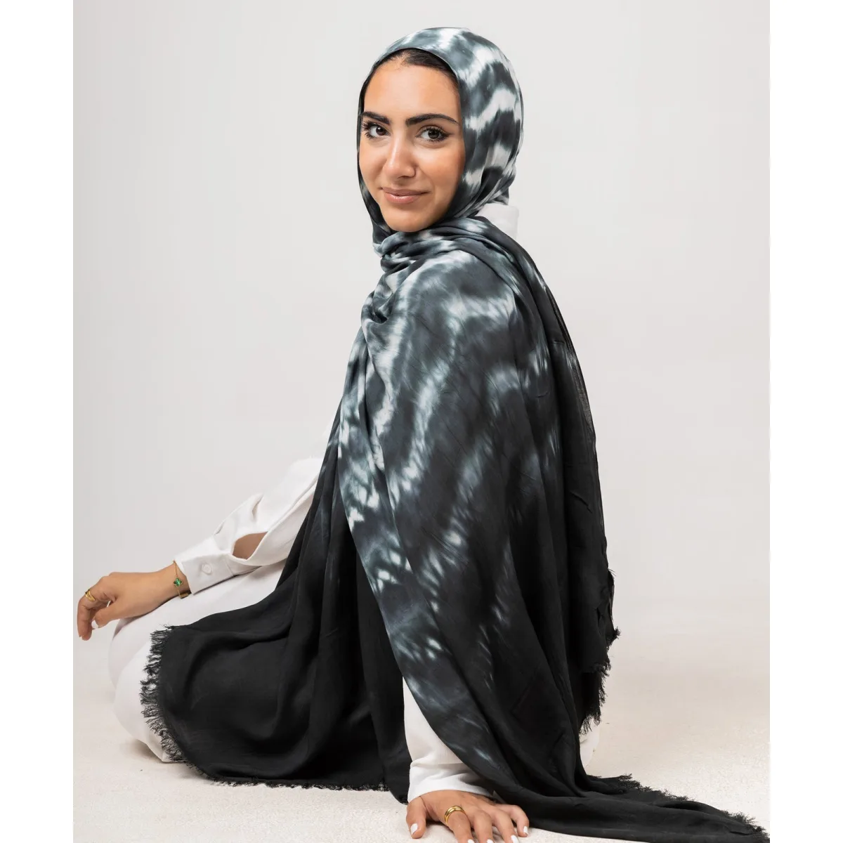 طرحة قطن تاي داي 200×100 سم من لو فوال