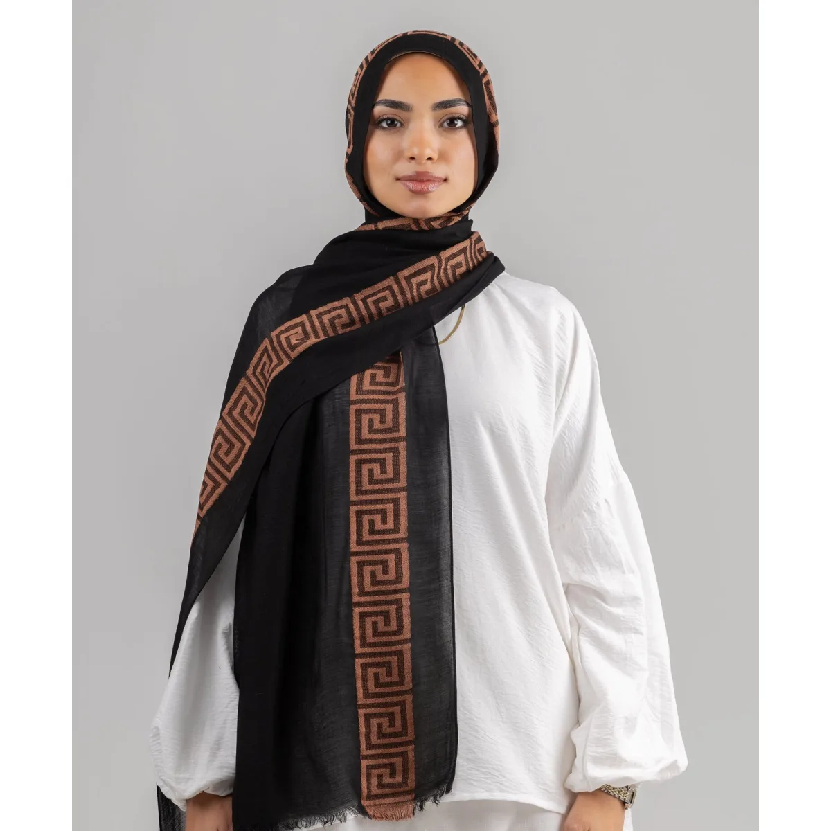 Le Voile Meander Majesty Linen Scarf