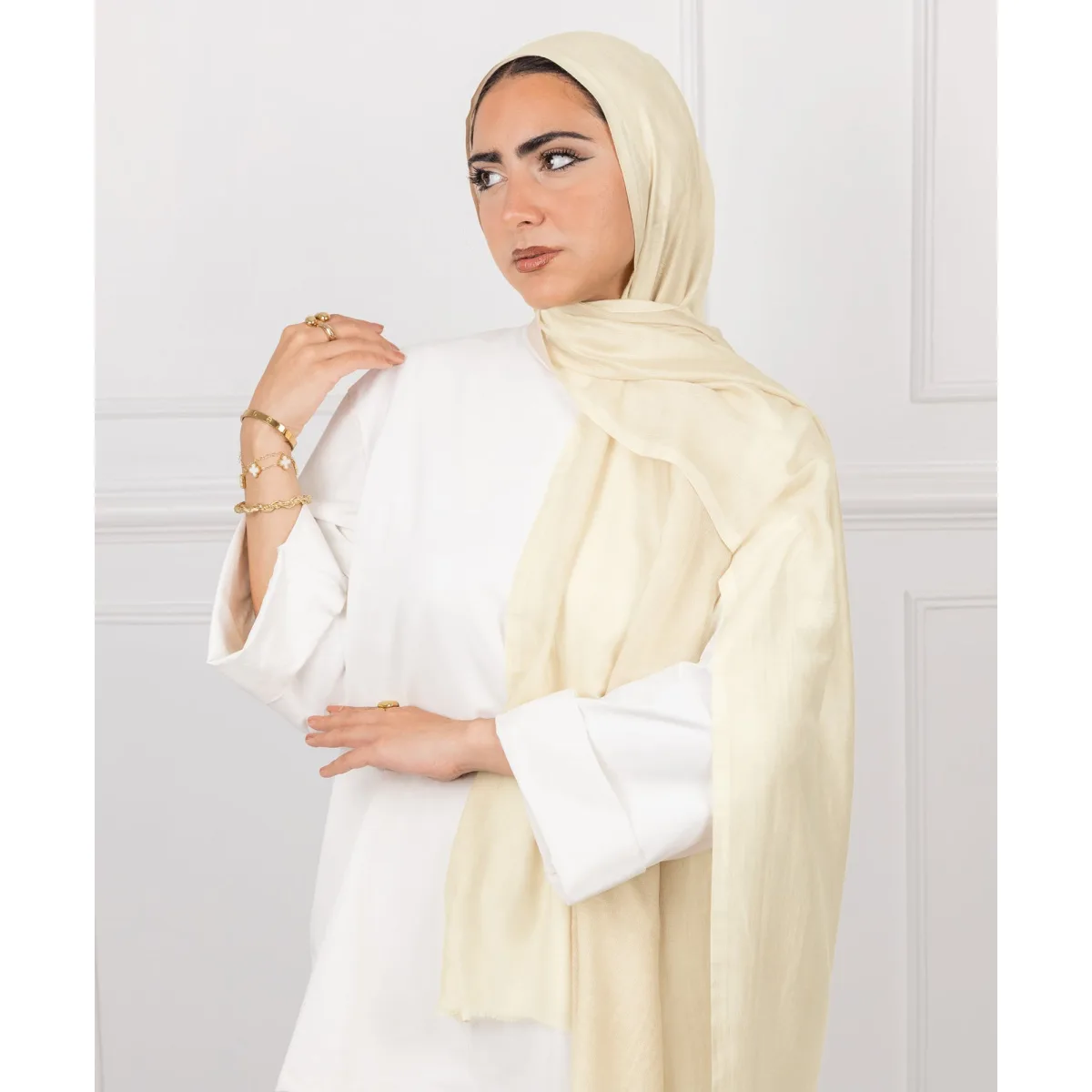 طرحة قطن سادة من لو فوال