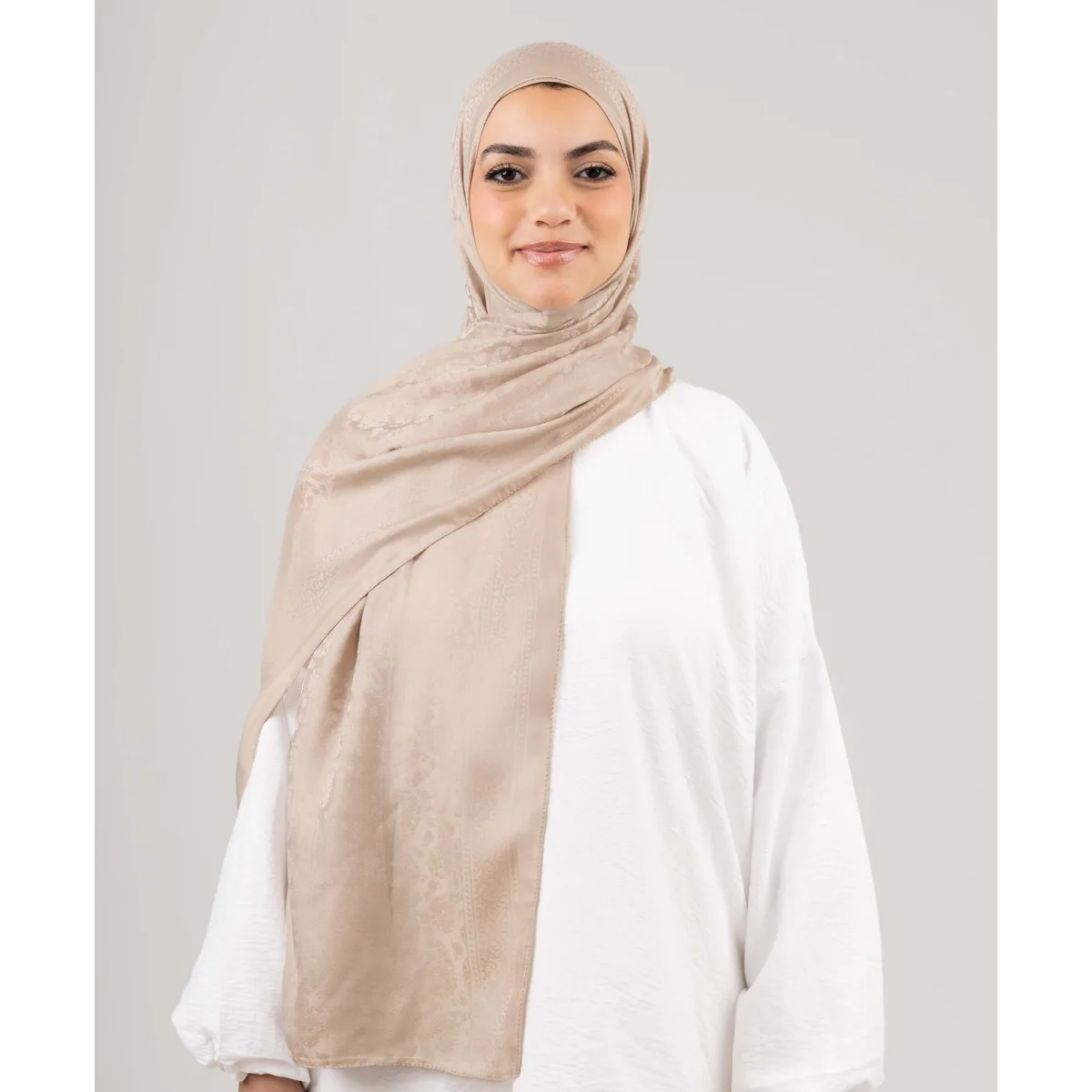 Le Voile Satin Jacquard Scarf