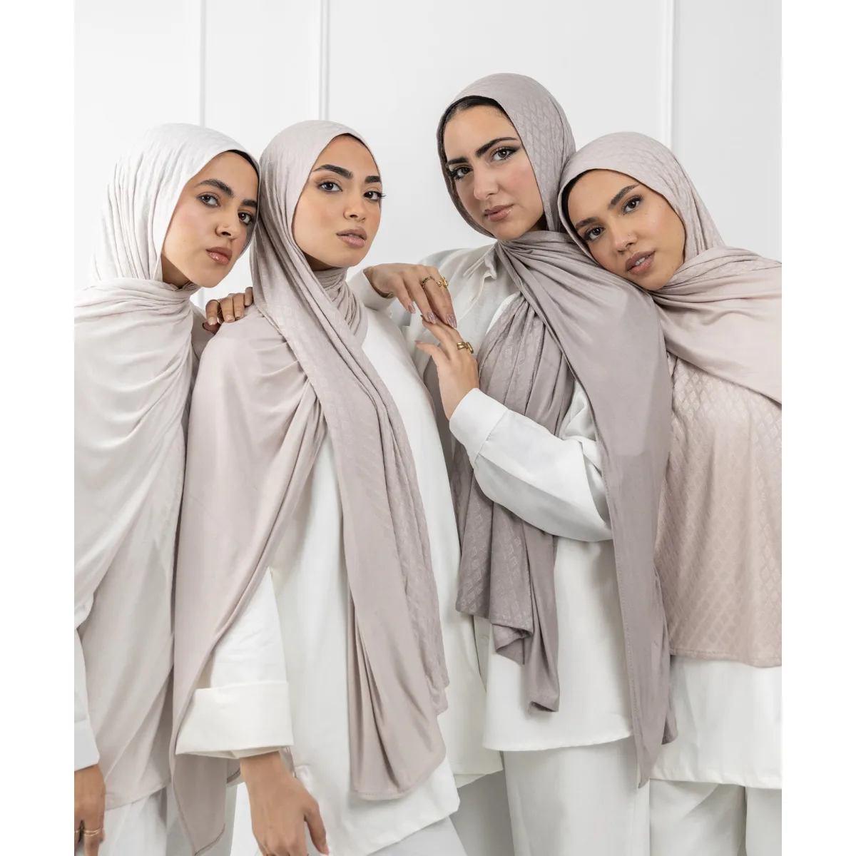 طرحة قطن ليكرا Diamond Dust من لو فوال