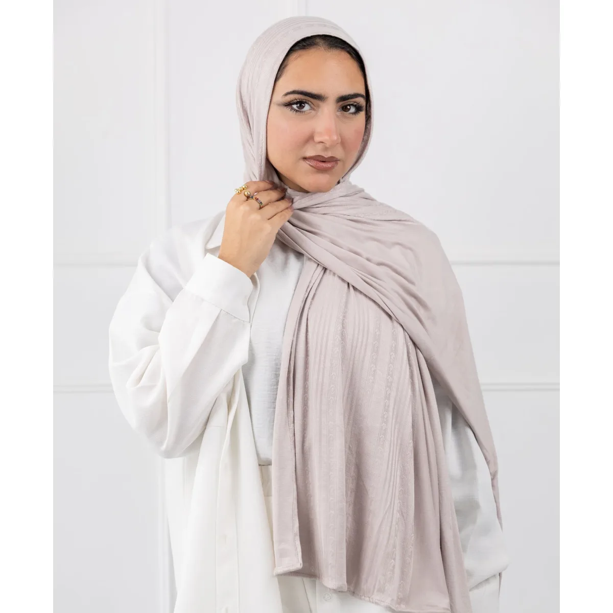 Le Voile Arrows Lined Lycra Scarf