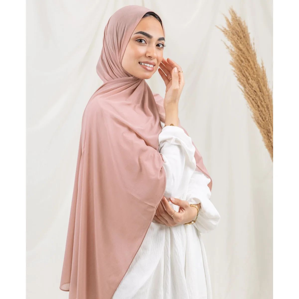Le Voile Soft Lycra Scarf