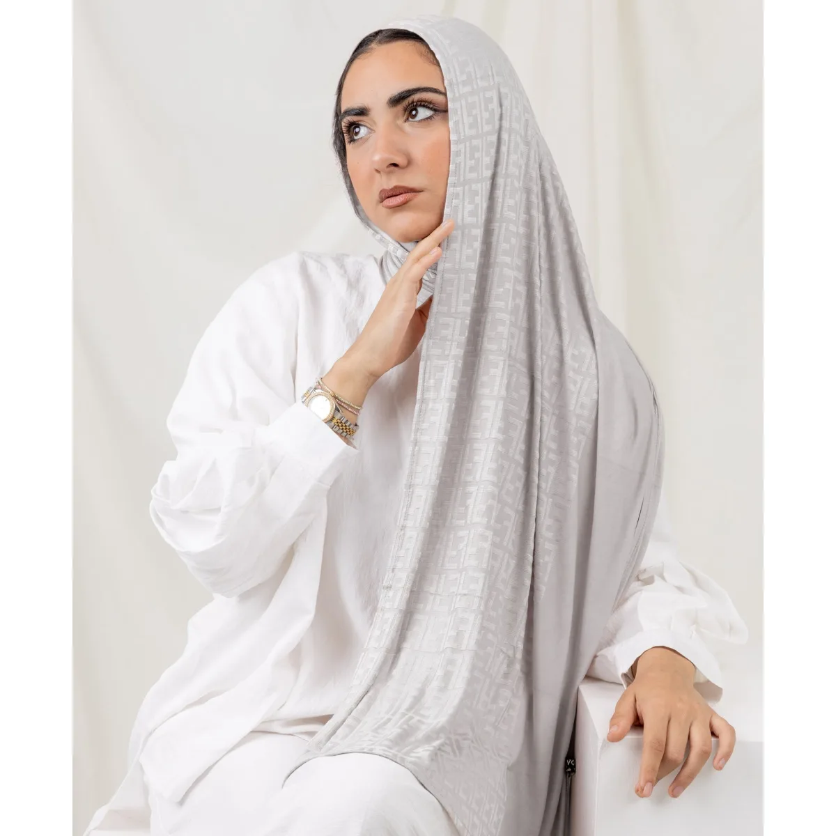 Le Voile Plain F Lycra Scarf