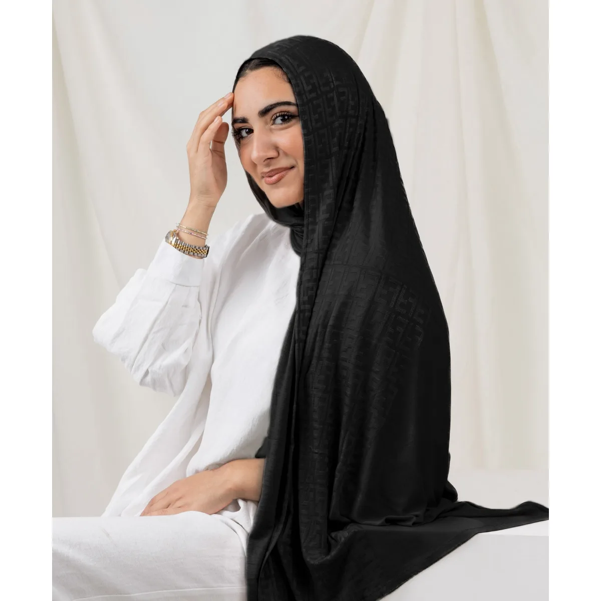 Le Voile Plain F Lycra Scarf