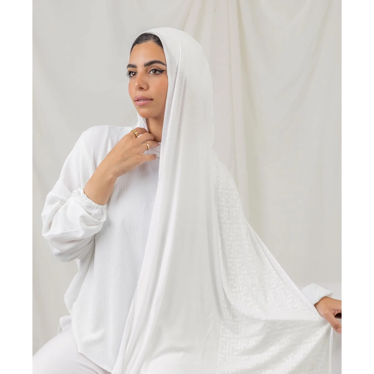 Le Voile Plain F Lycra Scarf