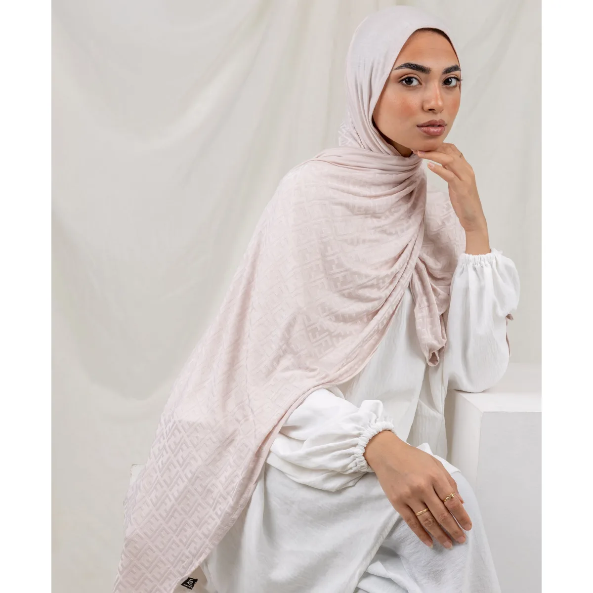 Le Voile Plain F Lycra Scarf