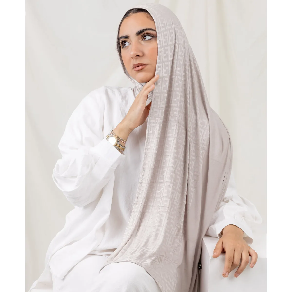 Le Voile Plain F Lycra Scarf