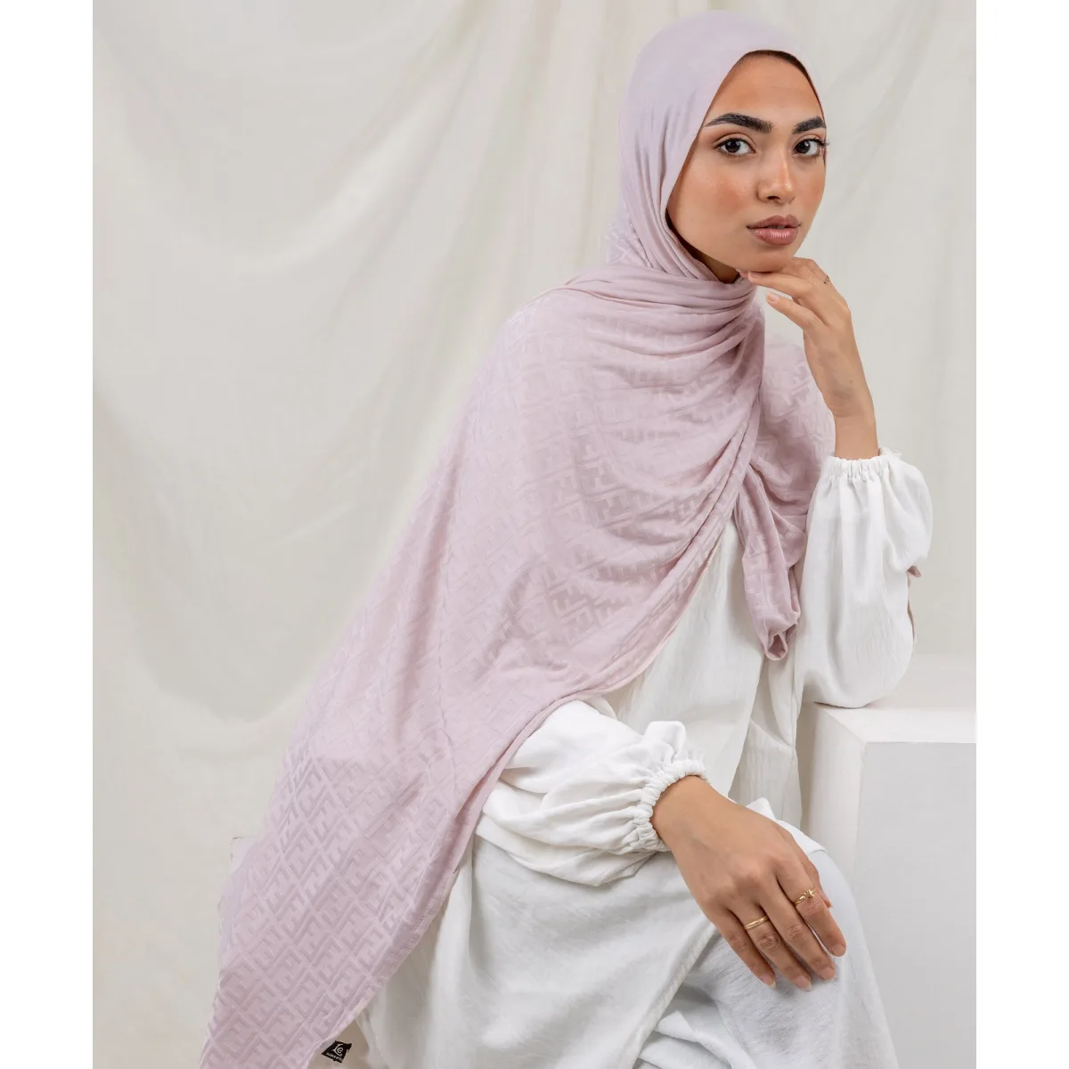 Le Voile Plain F Lycra Scarf