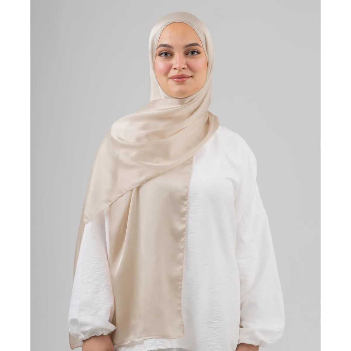 طرحة سيلك سادة من لو فوال