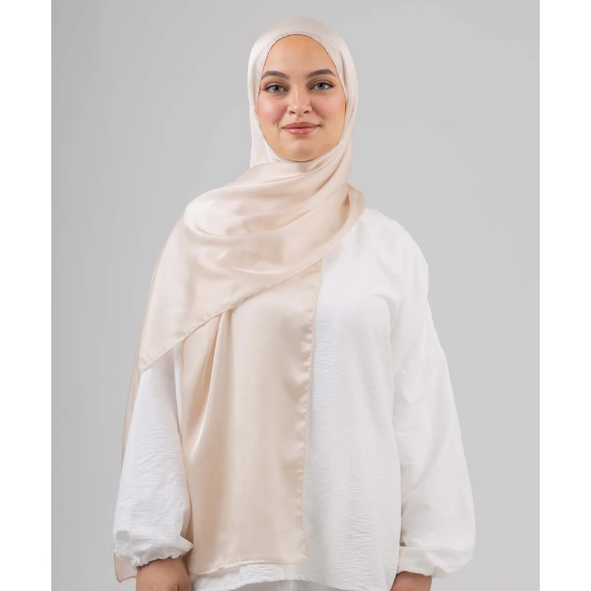 طرحة سيلك سادة من لو فوال